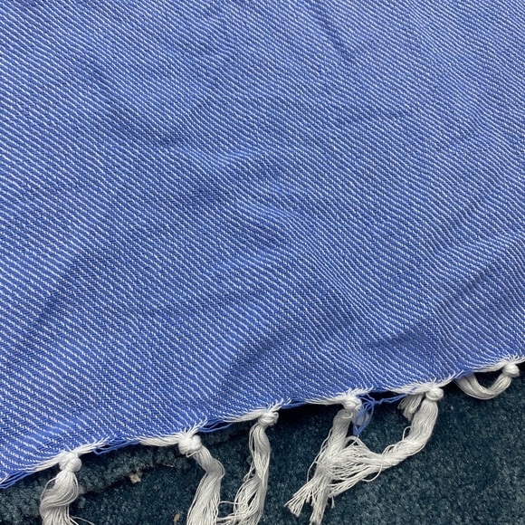 VS Purple‎ Festival Blanket - Picture 3 of 9